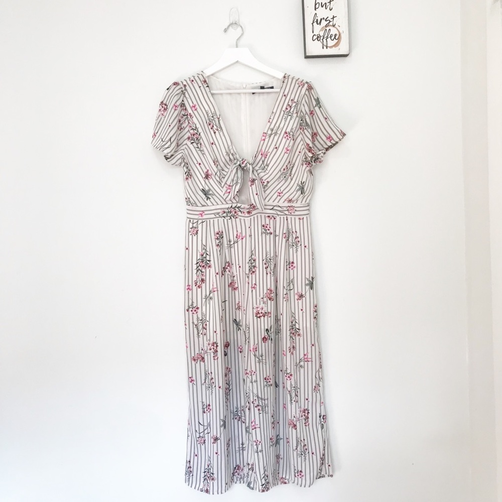 ONE CLOTHING | Floral Romper | Parisian | 0046